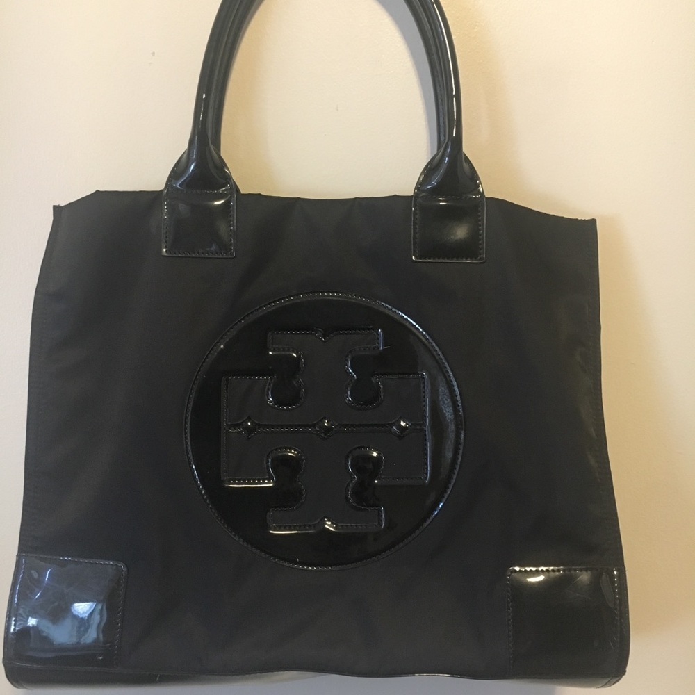 Gently used Tory Burch Tote Bag